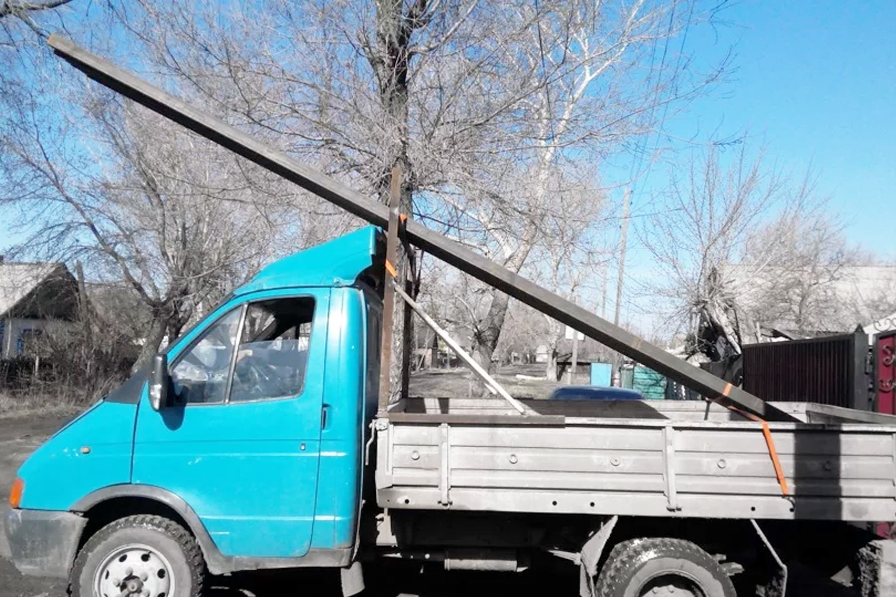 Труба профильная 20х20х1,2 